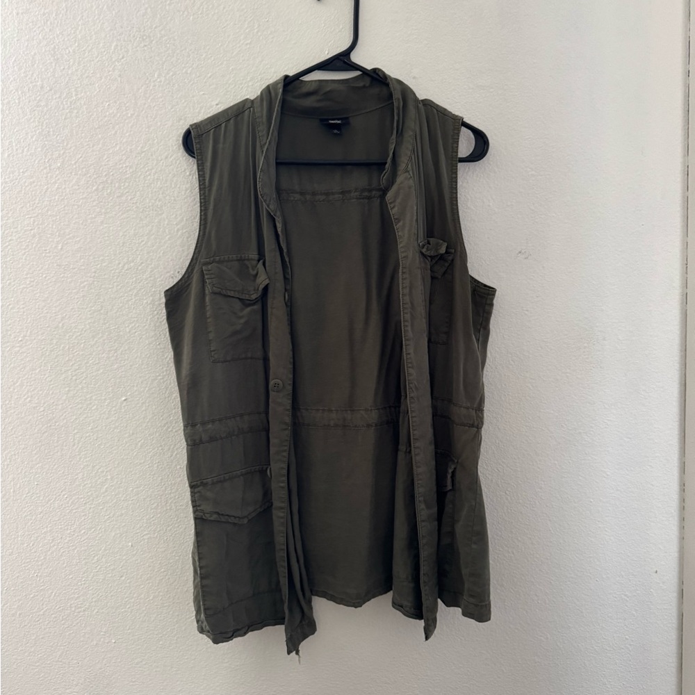 Women’s Olive Green Vest